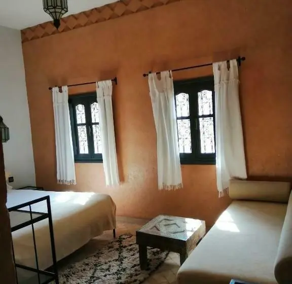 スタンダードルーム, Riad Bouchedor