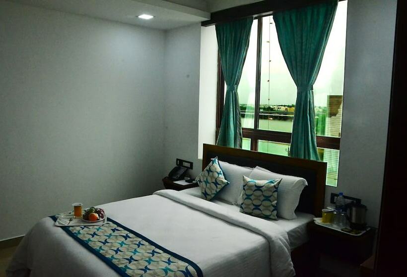 اتاق لوکس سه تخته, Agt Park