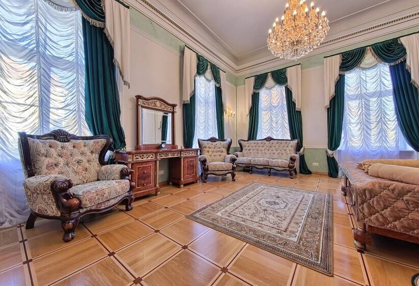 프리미엄 스위트, Palace Yelizavetino