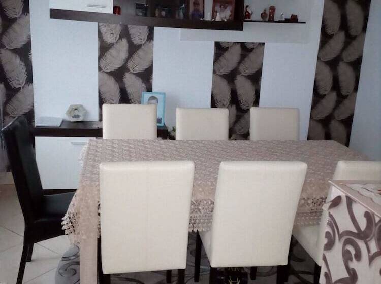 غرفة إقتصادية, Casa R&d