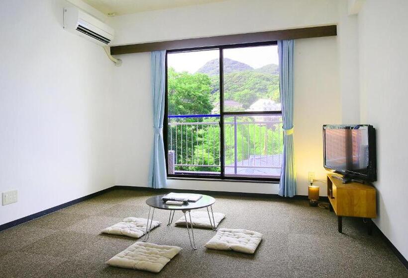 이코노미 트리플 룸, Guest House Bigfisher Club