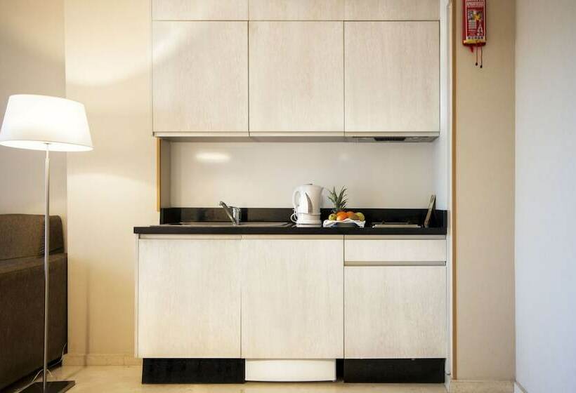 إستوديو قياسى, Benalmadena Palace Spa