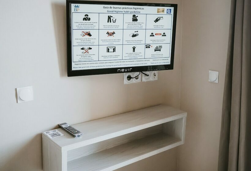 شقة غرفة واحدة مطلة على حمام السباحة, Benalmadena Palace Spa