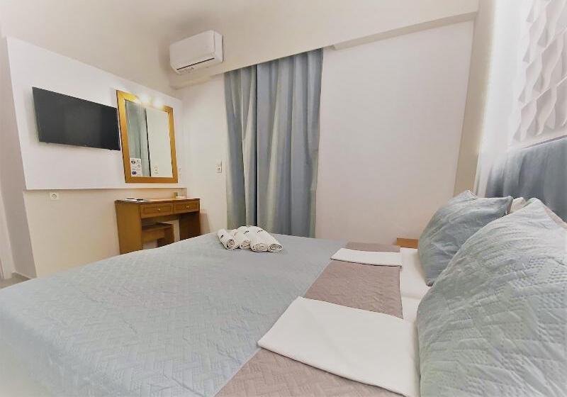 패밀리 룸, Castro