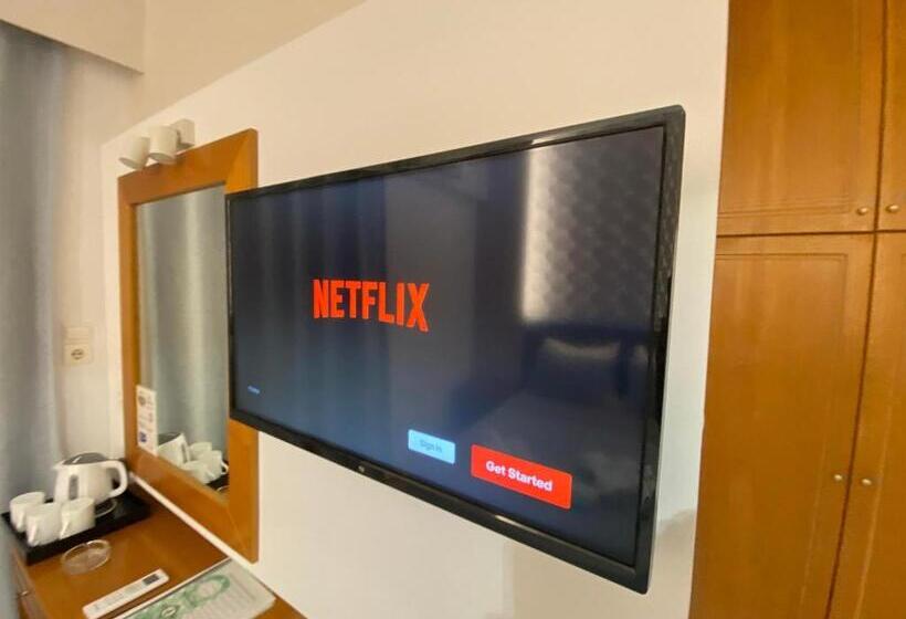 스탠다드 싱글 룸, Castro