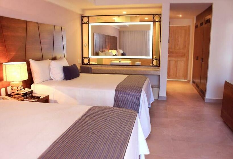 غرفة ديلوكس, Crown Paradise Golden All Inclusive Resort   Adults Only