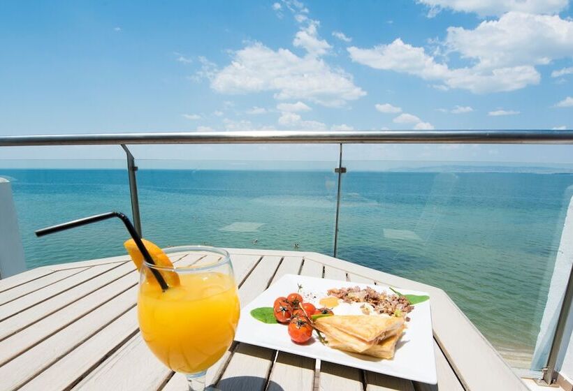 Номер Стандарт Вид на Море, Golden Star City Resort