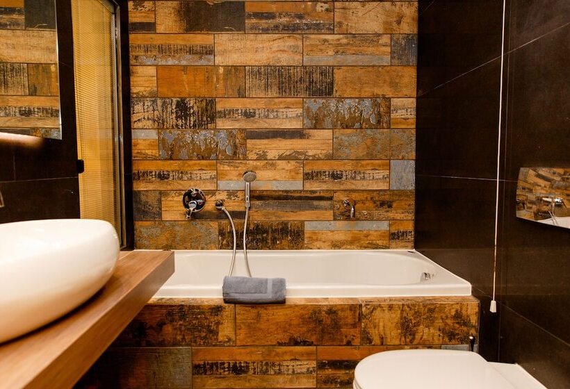 جناح مطلّ علي البحر, Golden Star City Resort