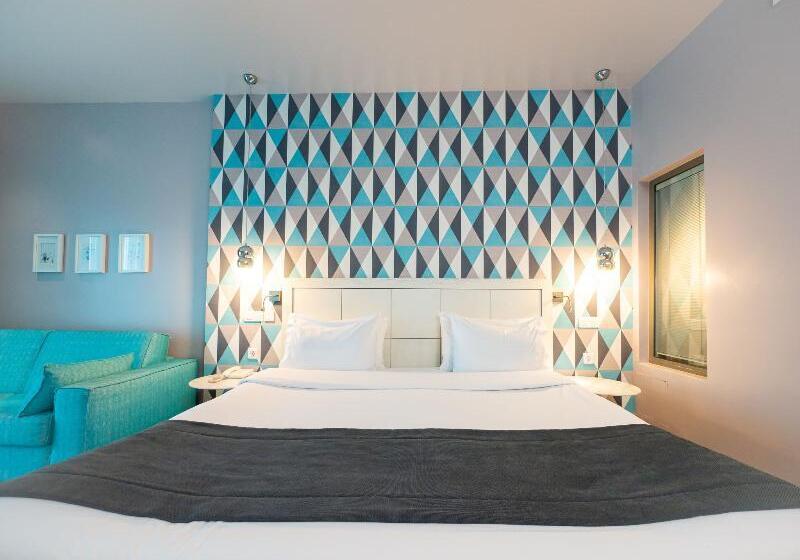 جناح مطلّ علي البحر, Golden Star City Resort