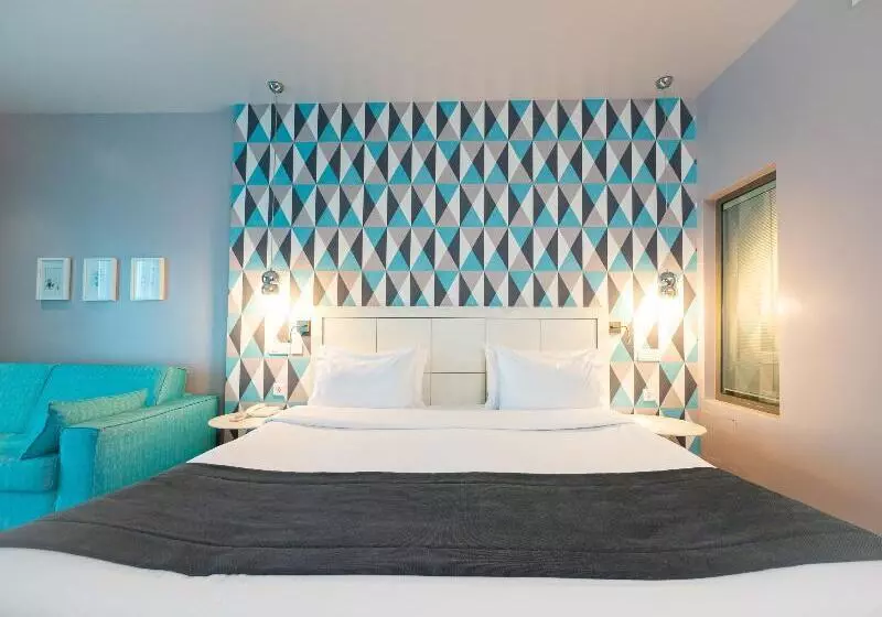 オーシャンビュースイート, Golden Star City Resort