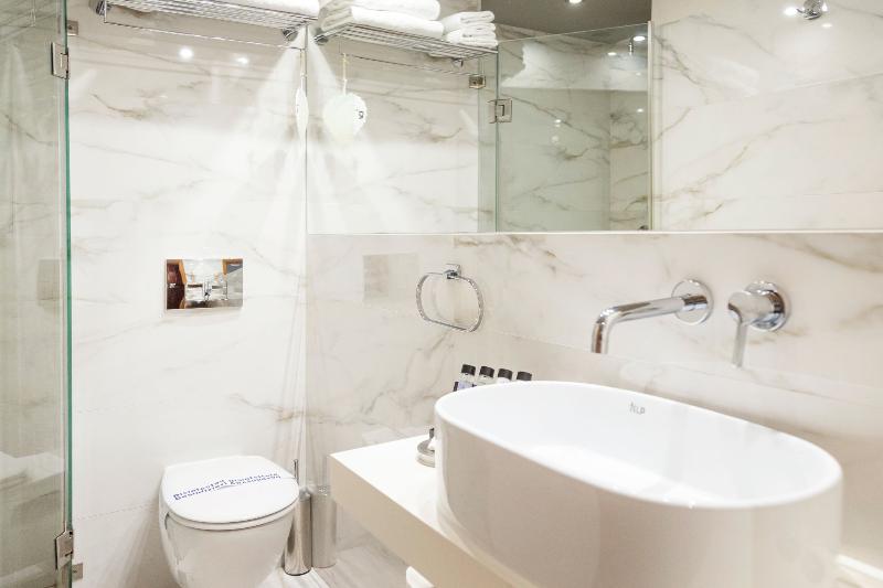 غرفة عائلية ذات إطلالة جانبية على البحر, Golden Star City Resort