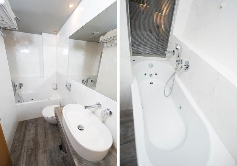 غرفة عائلية ذات إطلالة جانبية على البحر, Golden Star City Resort