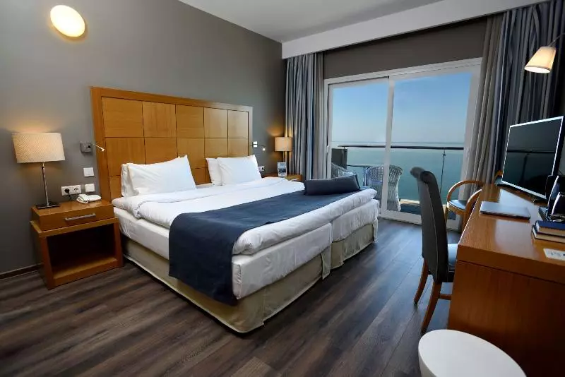 オーシャンビュースタンダードルーム, Golden Star City Resort