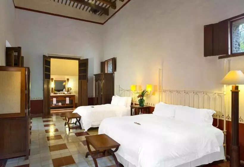 سوییت, Hacienda Santa Rosa De Lima