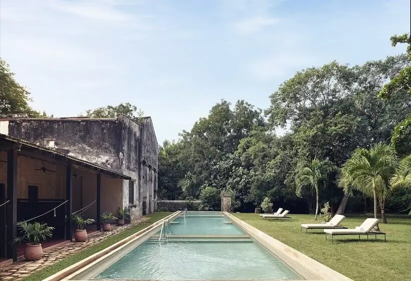 اتاق لوکس, Hacienda Santa Rosa De Lima