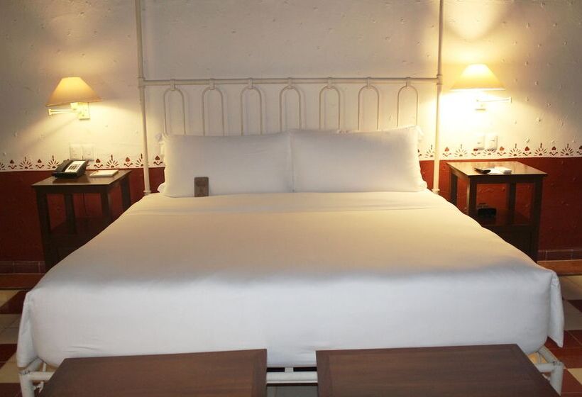 סוויטה, Hacienda Santa Rosa De Lima