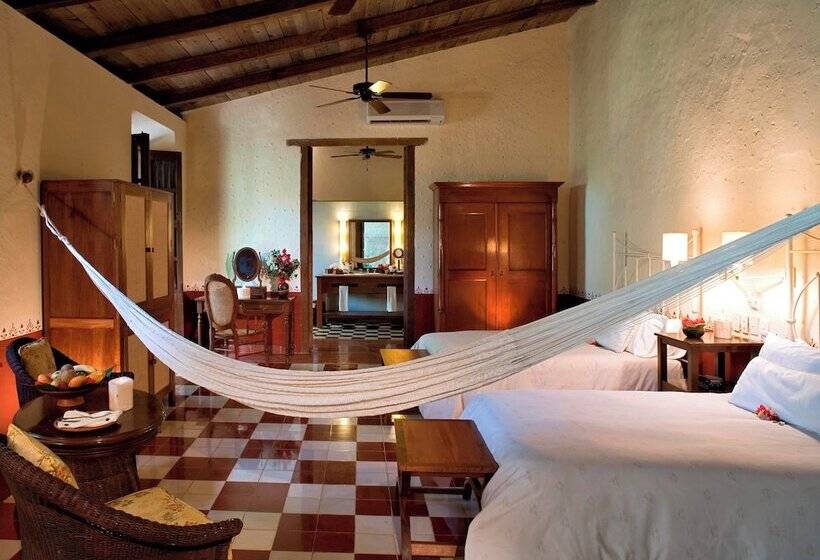 סוויטה, Hacienda Santa Rosa De Lima