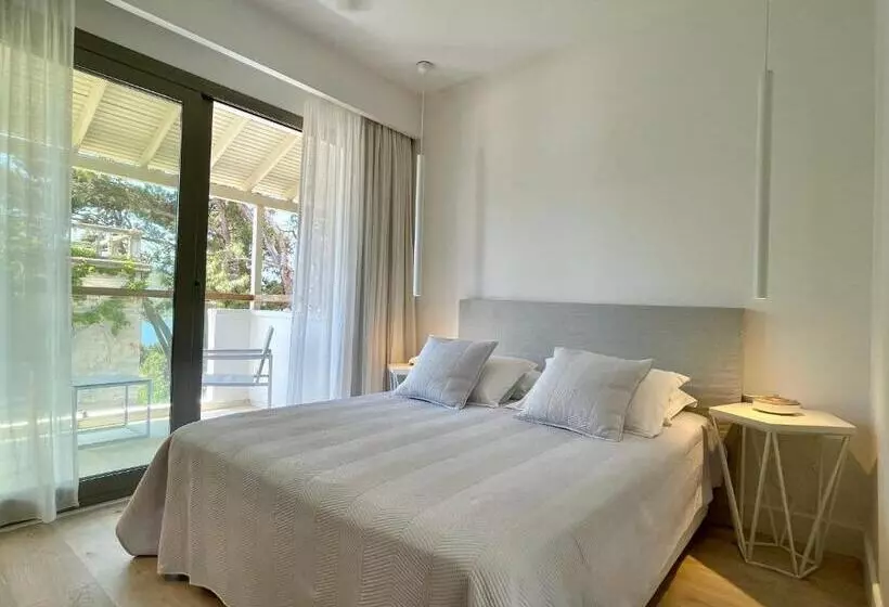 اتاق لوکس با بالکن, Ino Hotel & Suites