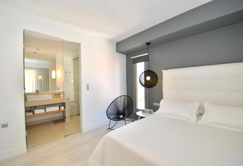 سوییت لوکس, Ino Hotel & Suites