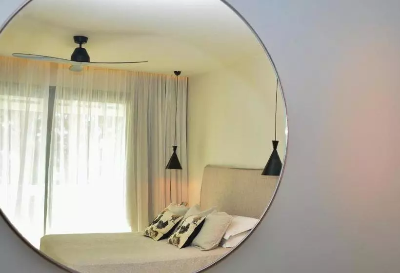 Deluxe Suite King Bed, Ino Hotel & Suites