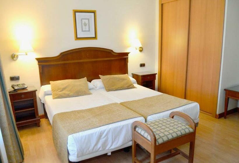 اتاق سوپریور, Lasa Sport