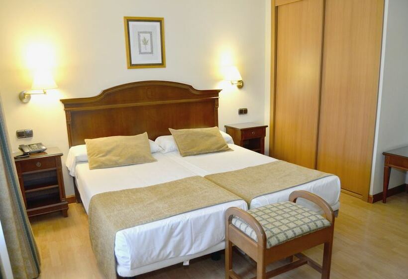 اتاق سوپریور, Lasa Sport