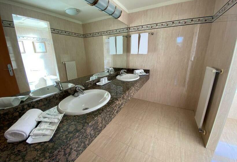 سوییت, Lasa Sport