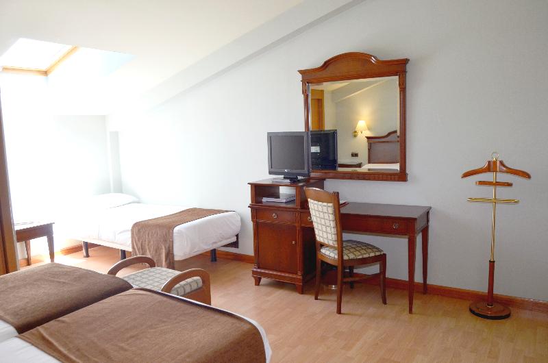 اتاق استاندارد, Lasa Sport