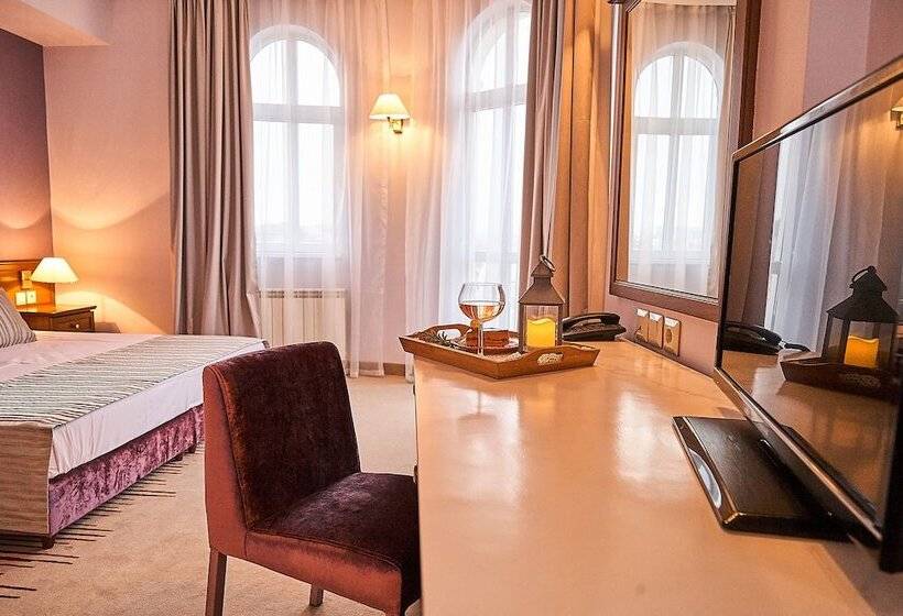 חדר דלוקס, Lion Sofia