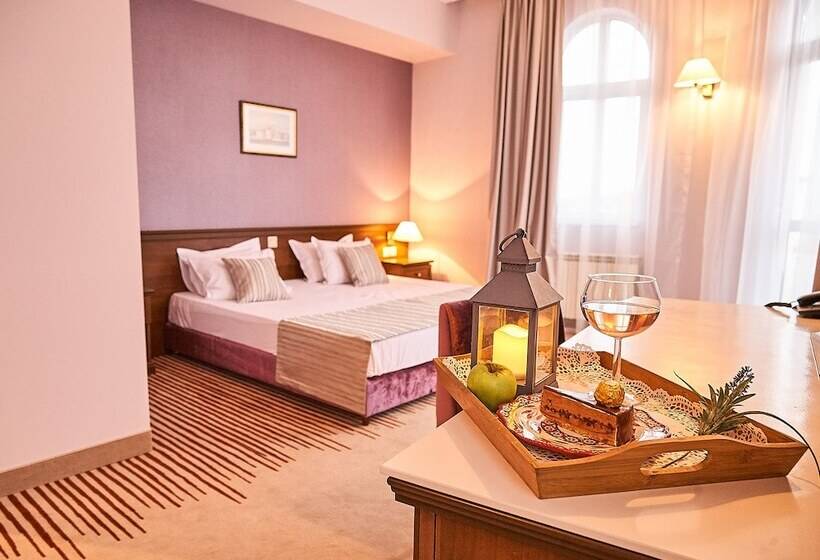 חדר דלוקס, Lion Sofia