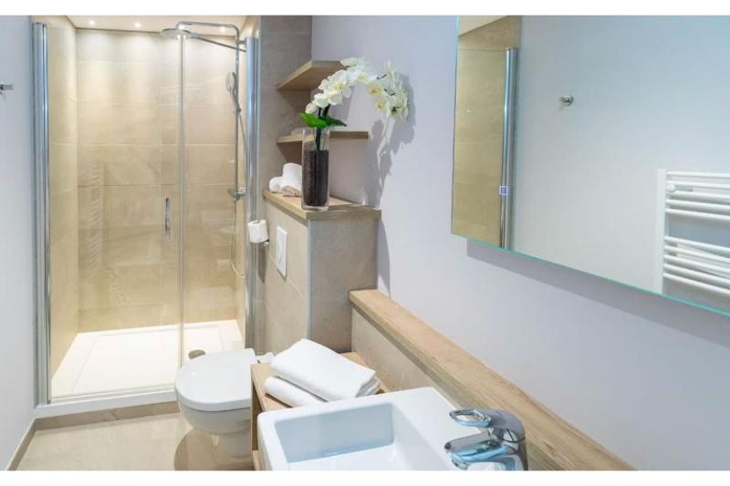 Номер Стандарт Индивидуальный, Hôtel Des Marins