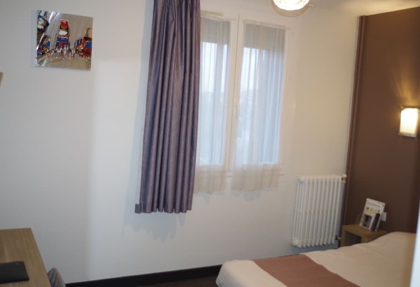 Номер Комфорт, The Originals City, Hôtel Le Savoy, Caen