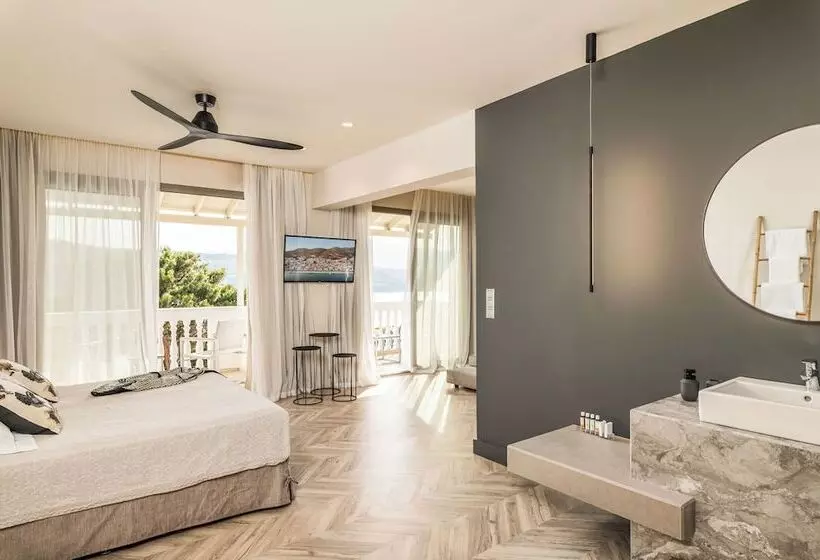 Deluxe Suite Sea View, Ino Hotel & Suites