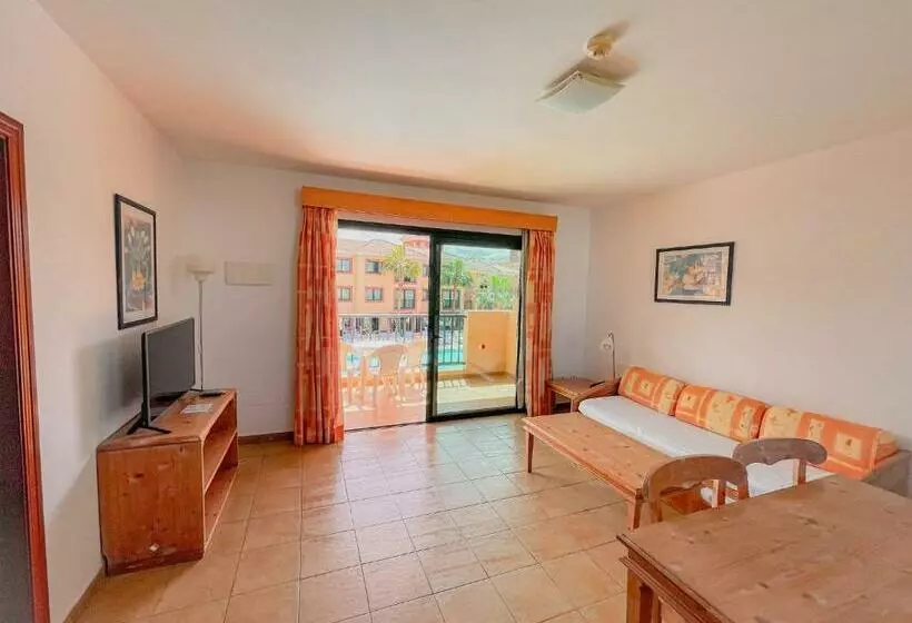 آپارتمان 1 خوابه با چشم‌انداز استخر, Bluesea Aloe Corralejo