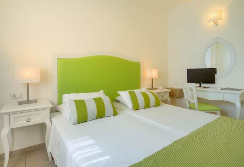 Апартаменты 1 Спальня Вид на Море, Mare Hotel Apartments