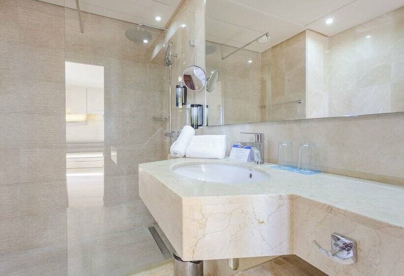 带2个卧室的公寓, Marins Playa