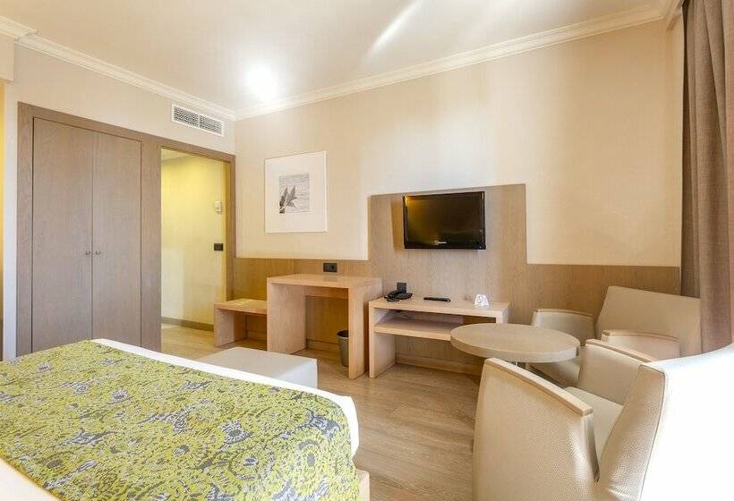 标准间, Marins Playa