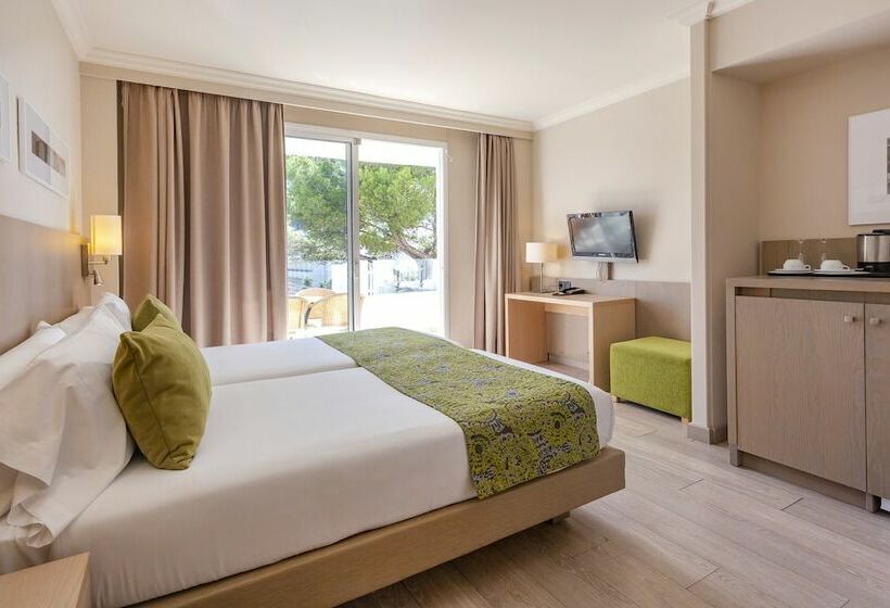 家庭套房, Marins Playa