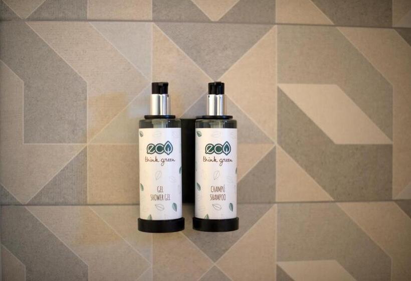 标准间, Mynd Adeje