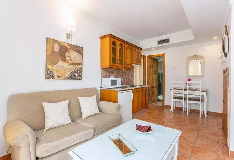 ２ベッドルームアパートメント, Puerta De Aduares