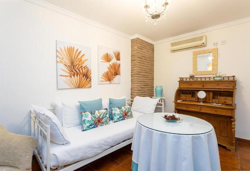 带露台的套间, Puerta De Aduares