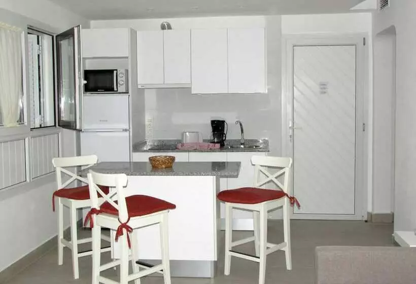 بانگلوی سوپریور, Bungalows Playa Limones