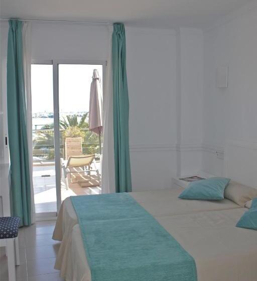 اتاق استاندارد با چشم‌انداز دریا, Hostal Brisa Marina