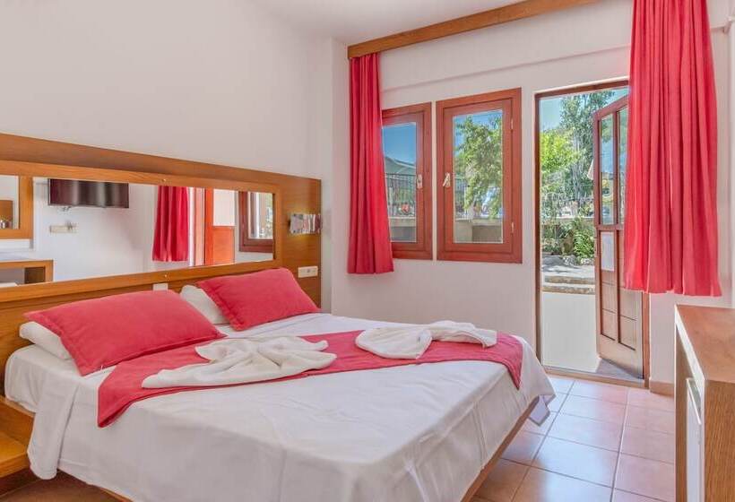 Номер Стандарт, Club Pink Palace