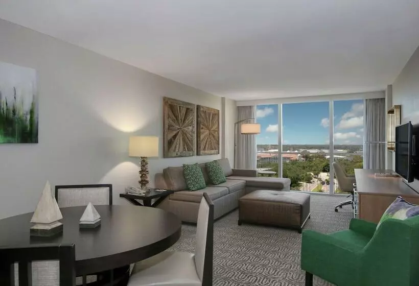 スタンダードルーム, Doubletree By Hilton At The Entrance To Universal Orlando
