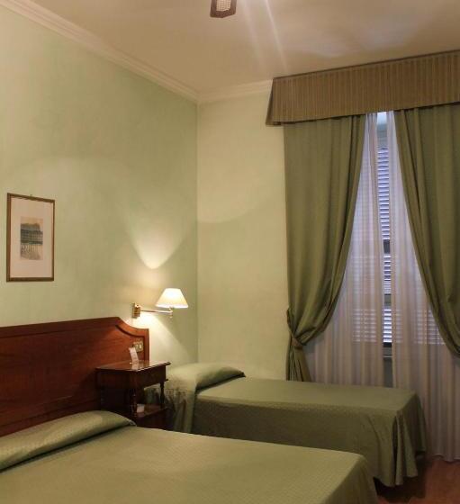 اتاق استاندارد چهار تخته, Fiori