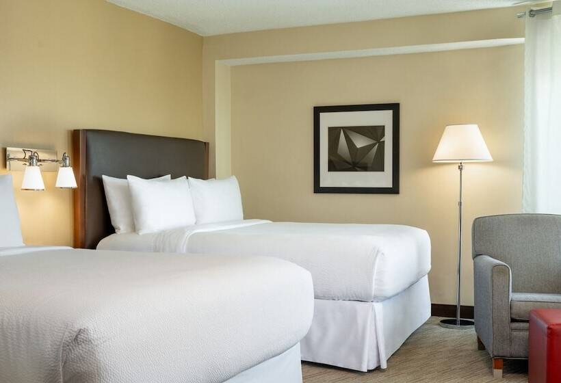 스탠다드 룸 더블 침대 2개, Four Points By Sheraton Orlando International Drive