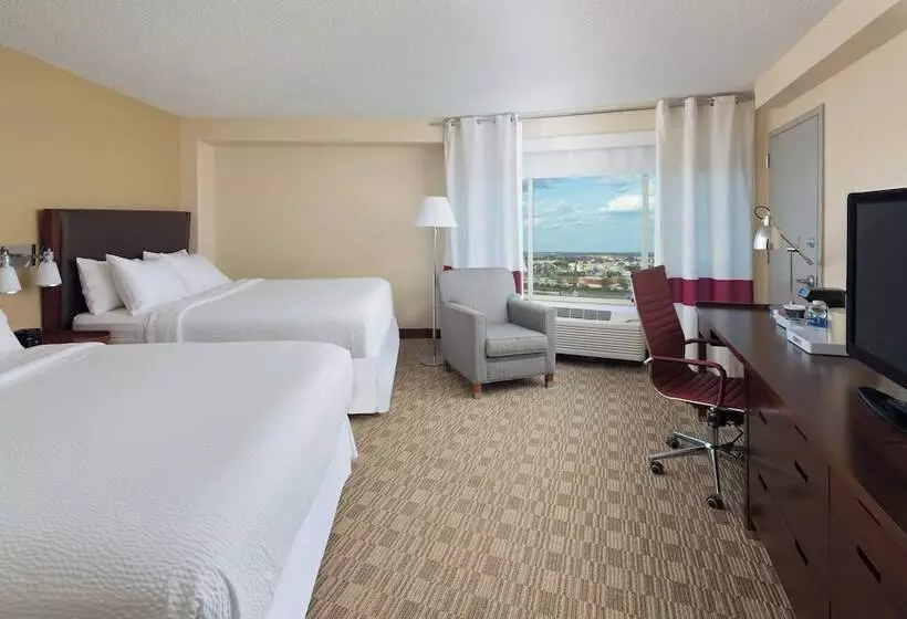 ２ダブルベッドのスタンダードルーム, Four Points By Sheraton Orlando International Drive