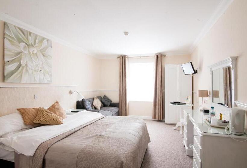 标准间, Hunters Meet