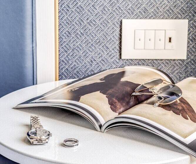 غرفة سوبيريور مطلّة علي البحر, Mediterraneo